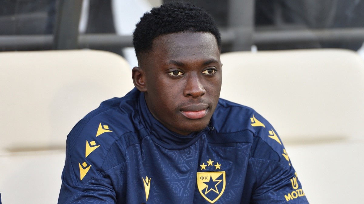 Štoper potpisuje za Romantičare, Zvezdi procenti od prodaje