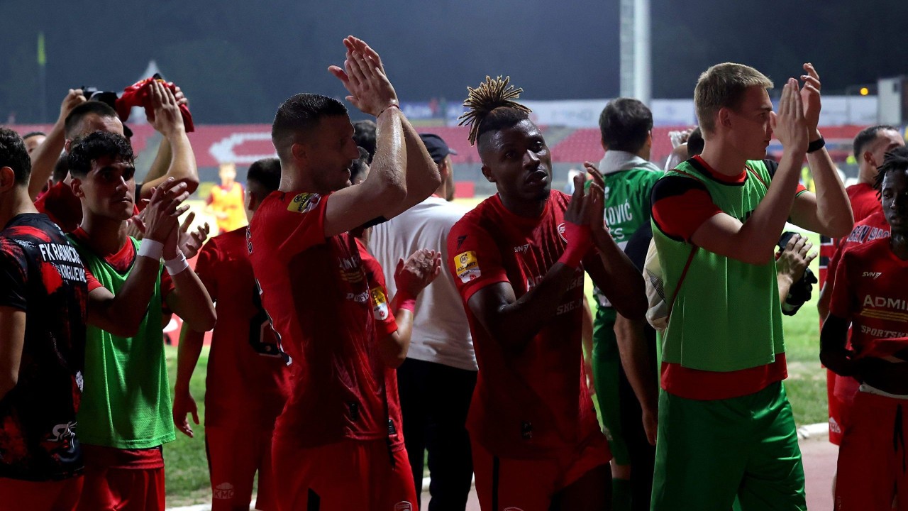 Grupica navijača napala fudbalere Radničkog na Farskim ostrvima