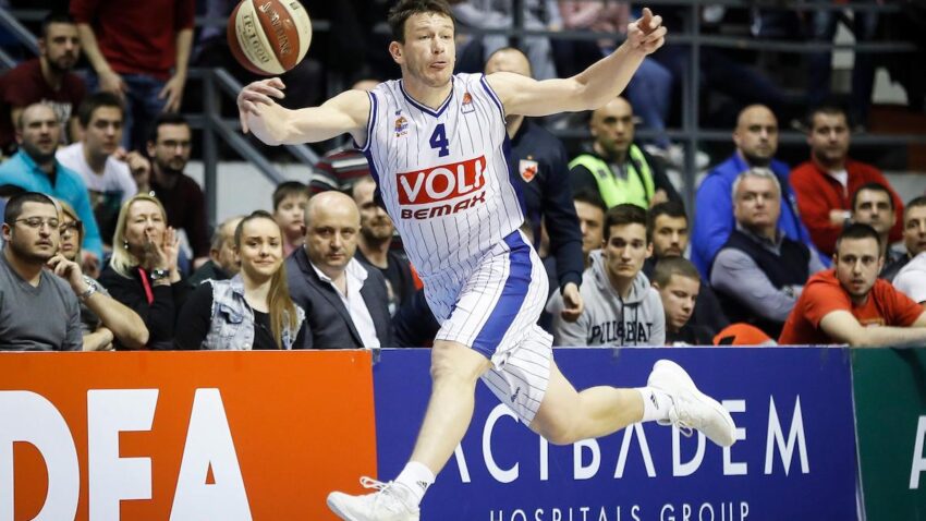 BUDUĆNOST OSIGURALA JOŠ JEDAN POTPIS Kapiten produžio ugovor