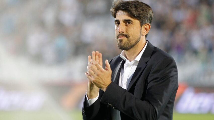 ŠTA SE OVO DEŠAVA NA OSTRVU? Paunović ima problem