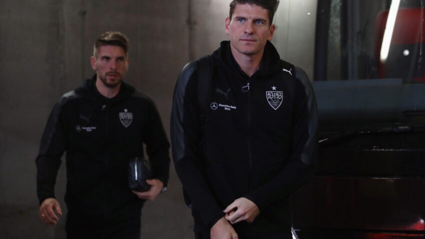 ŠTUTGART ISPRATIO LEGENDU Mario Gomez završio karijeru!