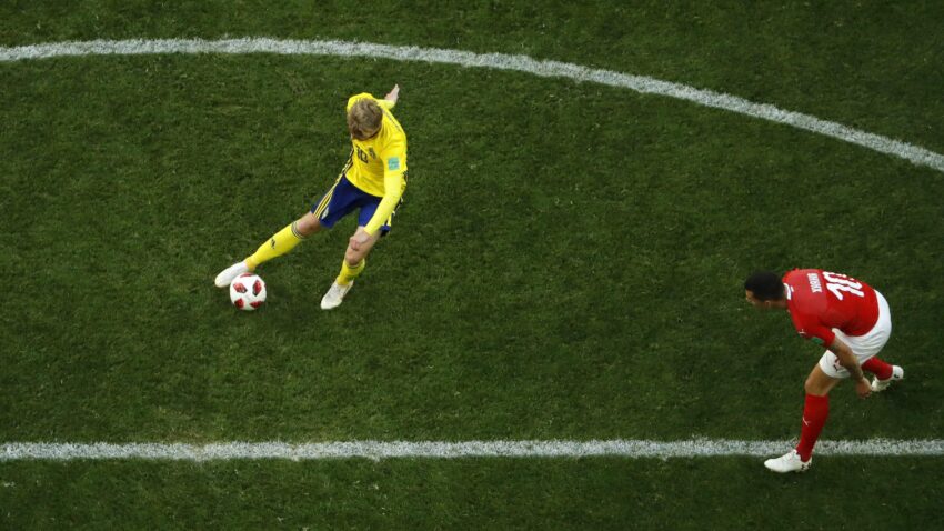 Forsberg, Zlatan, crveni i VAR - ono što nas je zanimalo na najgorem meču osmine finala