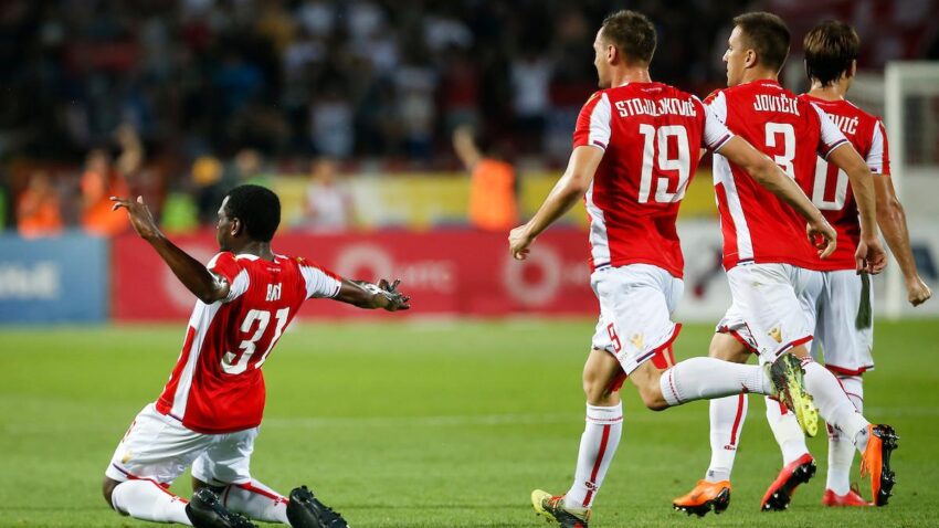 Ben kao Don Kihot: Karakter, borba protiv vetrenjača i crveno-beli klasik