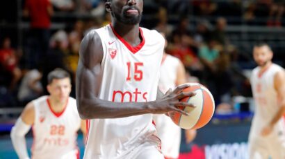 Zvezda razbila Budućnost, Tomić počeo trofejem! (VIDEO)