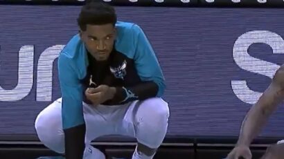 Zaboravio dres u svlačionici: Kako je Malik Monk ušao u “zonu” Džej Ar Smita?