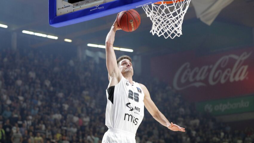 Vreli Pionir istopio Ruse: Timski Partizan za prvu evropsku pobedu!