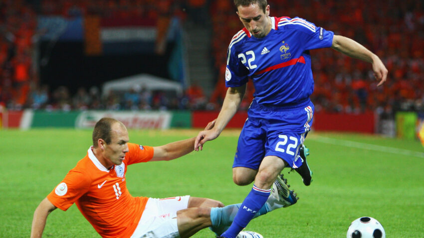 Holandija - Francuska 2008: Lale u mrežu, Galski petlovi u ,,klin''