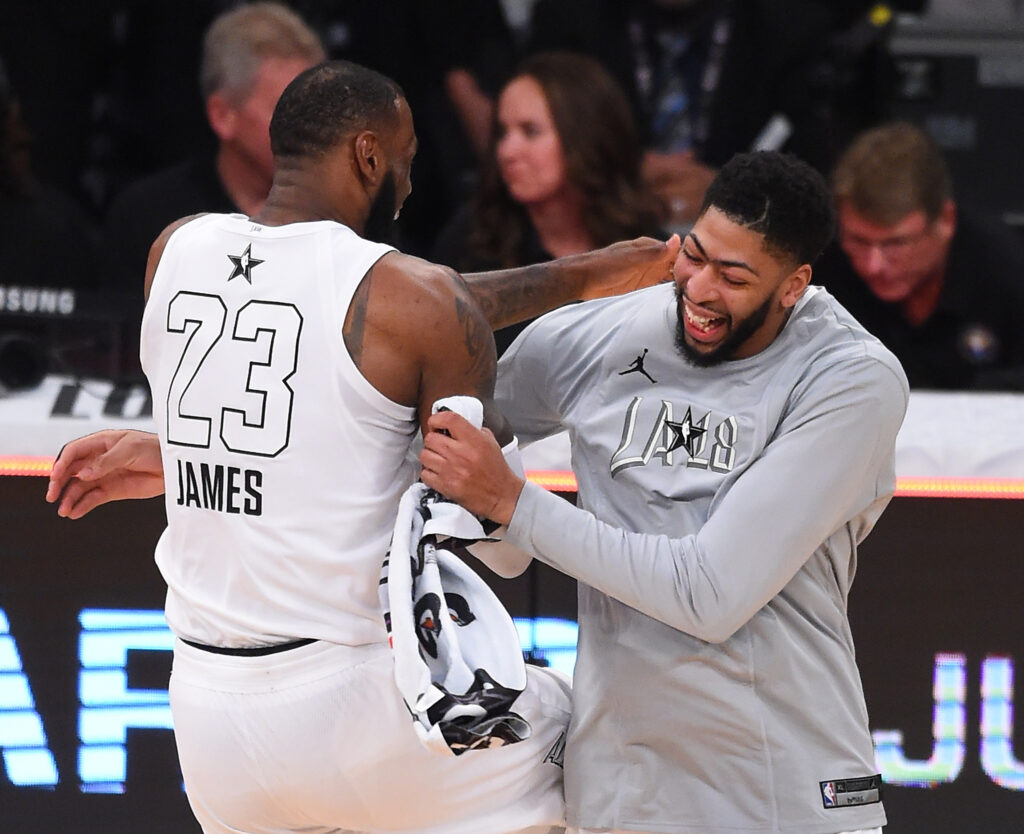 Džejms dao broj Dejvisu 1 lebron-džejms-entoni-dejvis-nba-liga-brojevi