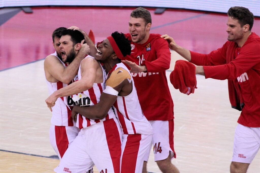 Novi maler za Olimpijakos - Nakon Printezisa povredio se Papanikolau 1 kostas-papanikolau-olimpijakos.povreda