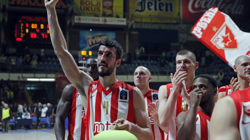 Kešelj: Najlepši rođendanski poklon od navijača; Odžo: Više vole Kešelja nego mene