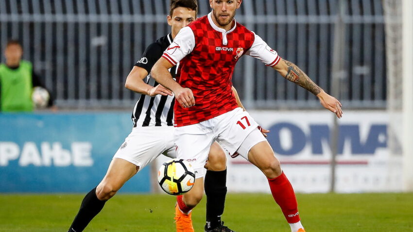 ANKETA: Gde će Vukanović? Zvezda pregovara, tu su i Švajcarska i Kina!