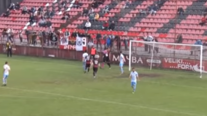 NEVIĐENO: Da li je ovo “najluđi” penal ikad na domaćim terenima?