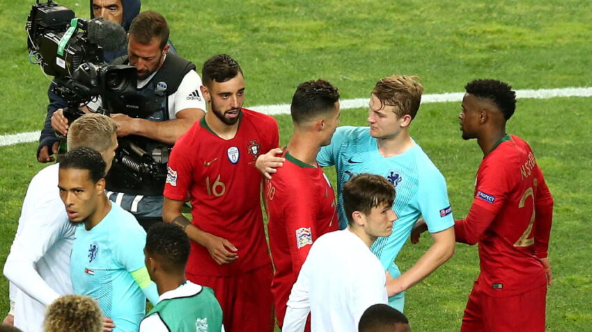 DE LIHT OTKRIO: Ronaldo me zvao da dođem u Juventus!