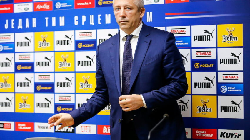 Slaviša Kokeza podneo ostavku!