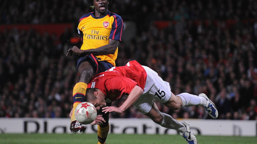 NEOČEKIVANO Adebajor ponovo u Premijer ligi, bori se za opstanak?