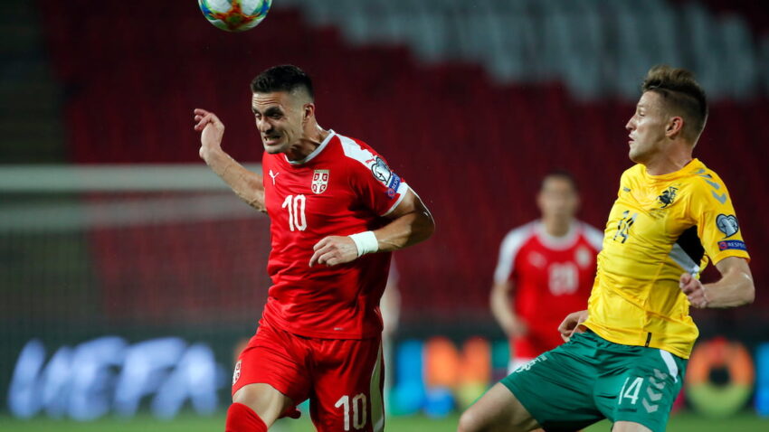 Tadić: Moramo da preuzmemo odgovornost, napad počinje od odbrane
