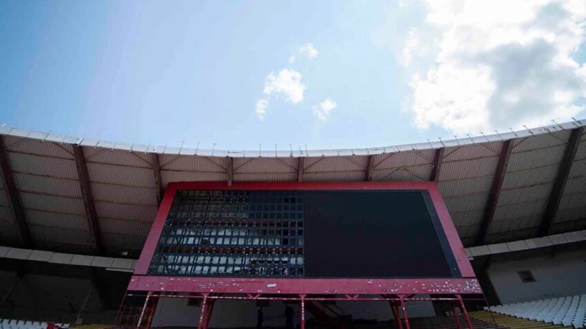 LAMPAŠ ODLAZI U ISTORIJU: Najmoderniji semafor krasiće stadion Zvezde