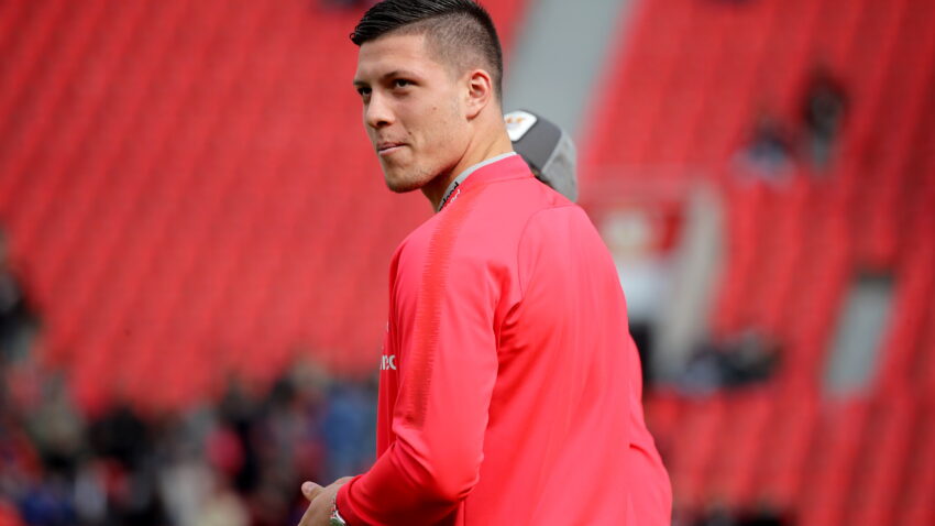 MAKAZICE, PA IZBOR Jović uzeo broj u Realu, Azaru velikani na leđima