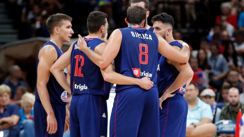 SRBIJA UBEDLJIVA Dabl-dabl Jokića, brine povreda Milosavljevića