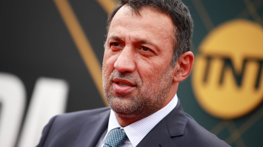 POSLE PET GODINA Divac podneo ostavku!