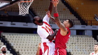 ZVEZDA SJAJNA U GRČKOJ Pobeda nad Olimpijakosom, blistao Braun