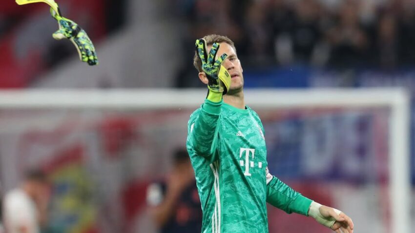 NOJER NEZADOVOLJAN Napušta Bajern i seli se u Italiju?