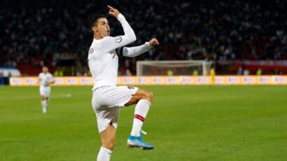 RONALDOVA 4 GOLA I 2 REKORDA Silni Portugal, penal golmana Andore