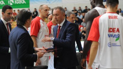 VREME ZA PROMENE? Intrigantna poruka Tomića: Donećemo odluke…