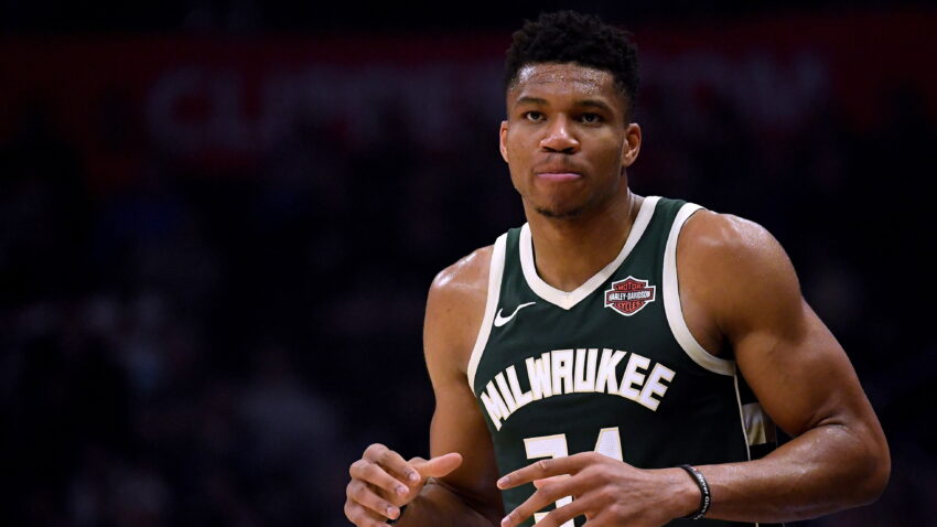 ADETOKUMBO: Nemam gde da igram košarku, radim samo vežbe!