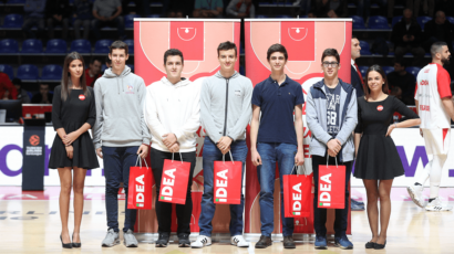 ŠAMPIONI UZ ŠAMPIONI Genijalci bodrili Zvezdu protiv Valensije