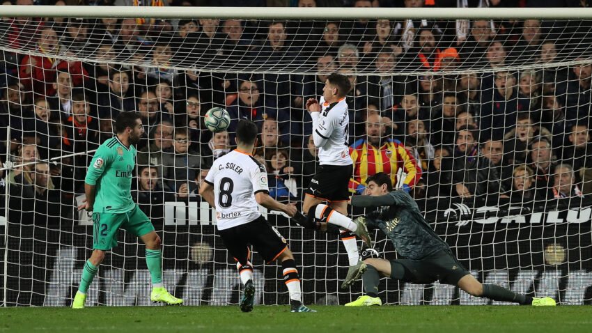 VALENSIJA "ZAVRŠILA" POJAČANJE: Mladi defanzivac stiže na Mestalju