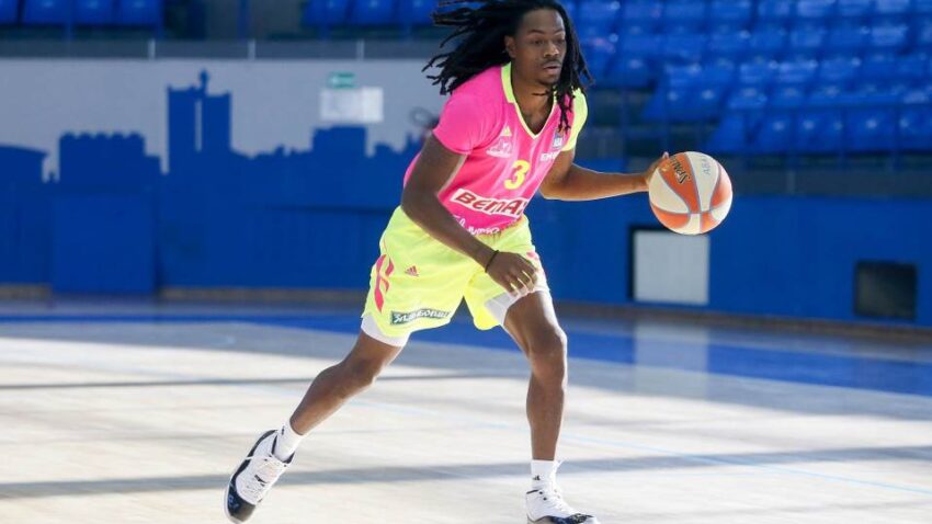 VELIKO POJAČANJE ZA MEGU Kendrik Peri za opstanak u ABA ligi!