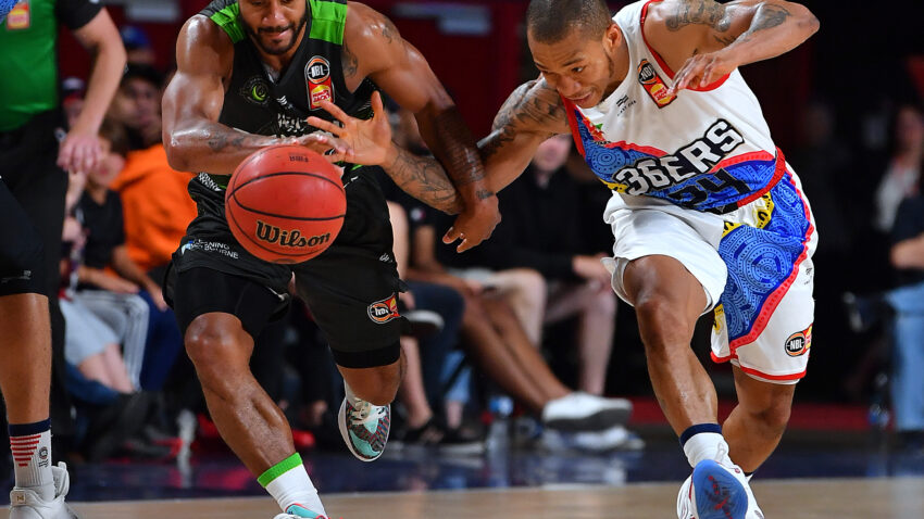 NIJE SAMO CRNA GORA I BiH ima Amerikanca na poziciji pleja!