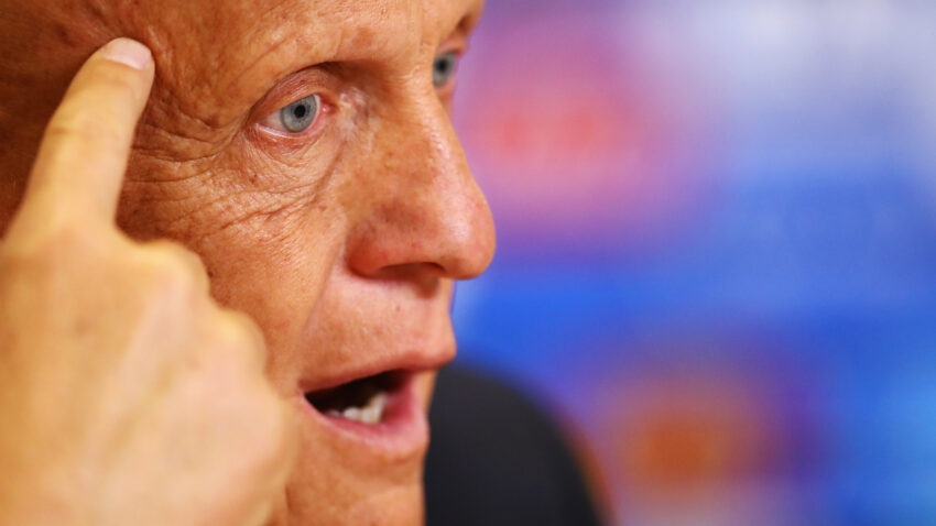 KOLINA SAVETUJE NEKADAŠNJE KOLEGE Kao da VAR ne postoji