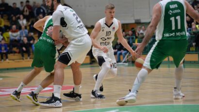 PARTIZAN SAMLEO KRKU Crno-beli bez problema u Novom Mestu!