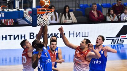 ZVEZDA NA +40 Neviđeni dresovi crveno-belih za polufinale kupa