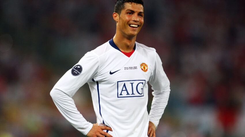 ANTOLOGIJSKI Ronaldo je pre 11 godina postigao svoj najbolji gol!