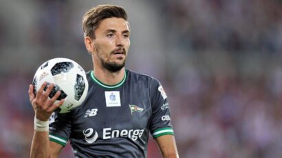 MLADENOVIĆ NA CENI Levog beka Lehije želi pet klubova!