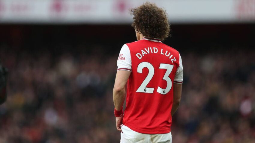 Luiz operisao koleno