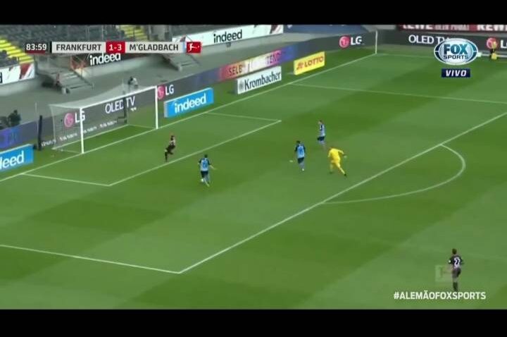 Bundesliga (već) ima promašaj godine: Hofman zasenio pobedu svog tima!