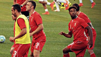 BIO JE “DEČKO KOJI OBEĆAVA” Bivši fudbaler Liverpula na rehabilitaciji