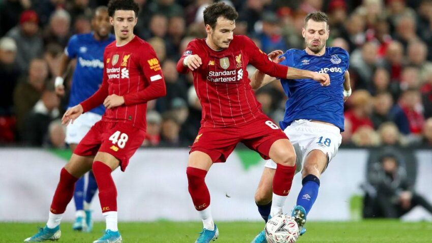 Vezista napušta Liverpul posle sedam godina u klubu