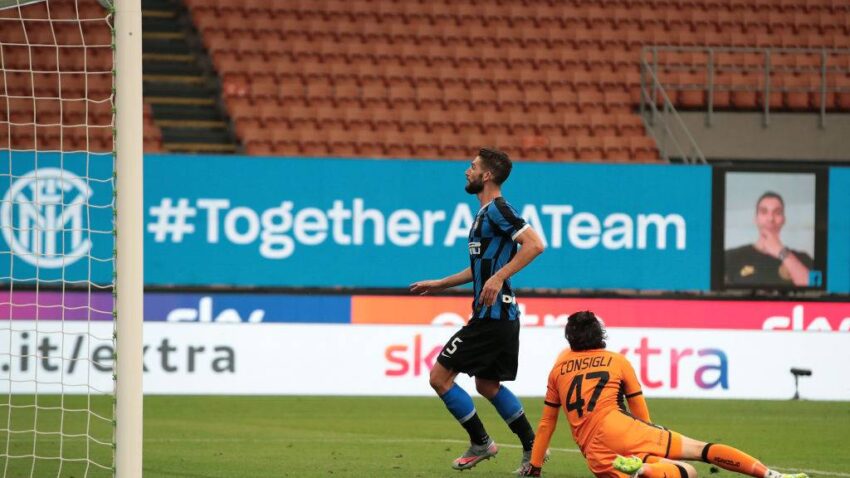 PROMAŠAJ GODINE?! Fudbaler Intera se ozbiljno obrukao /VIDEO/