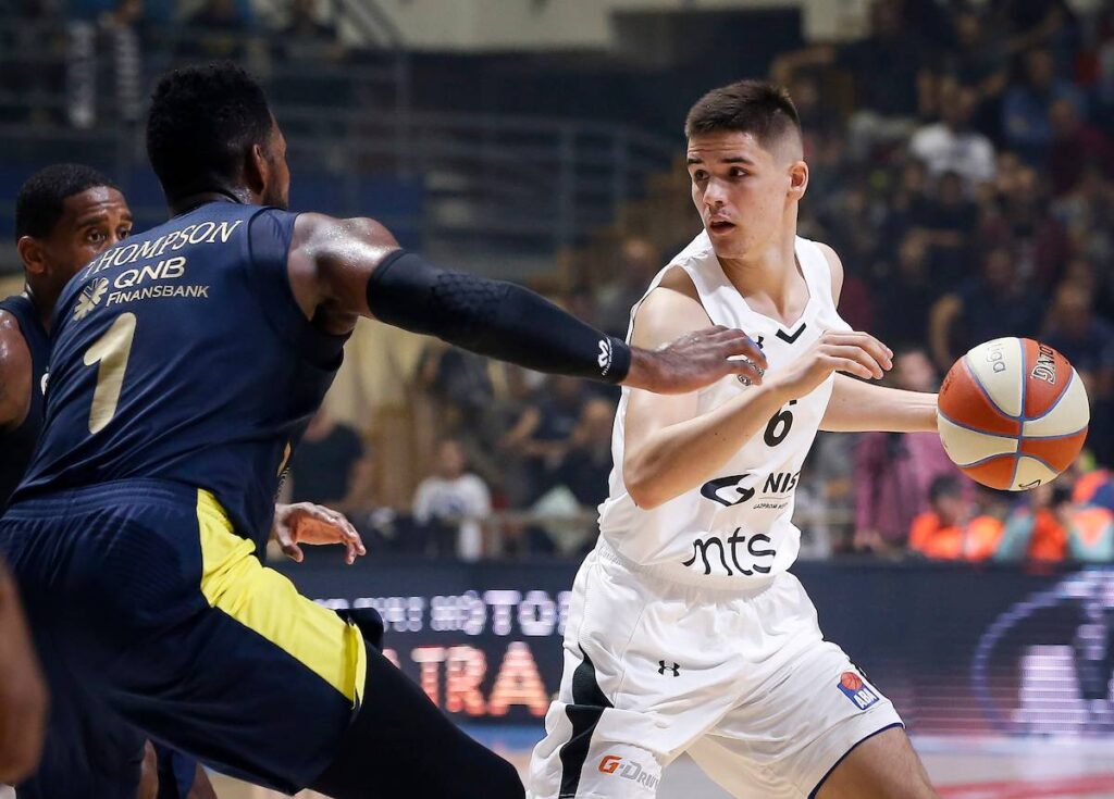 PARTIZAN FENERBAHCE 66