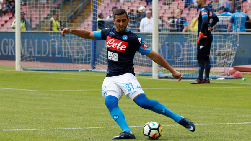 NAPOLI NUDI ALŽIRCA Javili se Fiorentina i Pari Sen Žermen