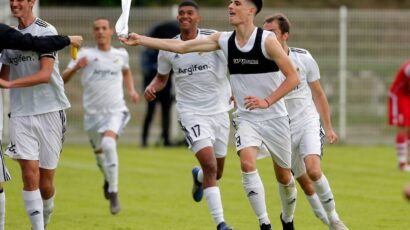 Sjajan fudbal na Brdu: Preokret Čuke i het-trik Tedića za polufinale Kupa!