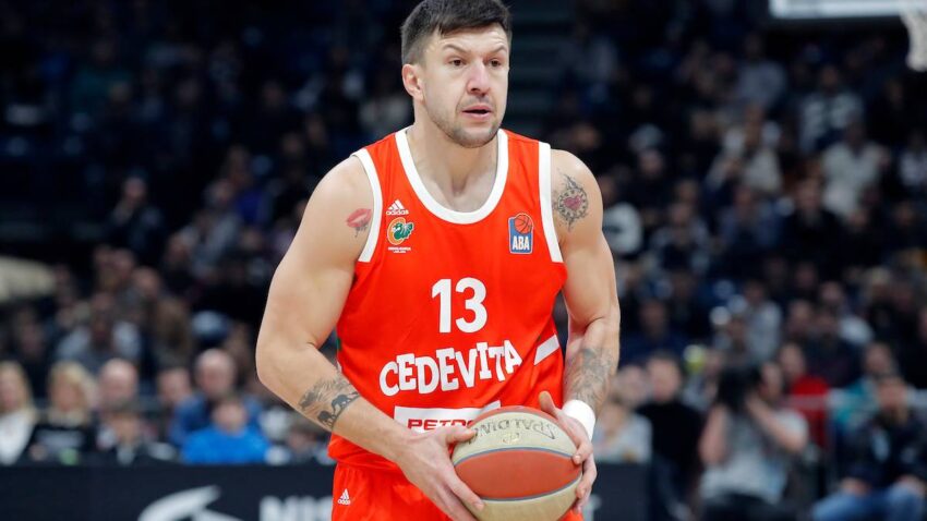 VUJOŠEVIĆ SE POJAČAVA IZ ABA LIGE Iskusni košarkaš stiže u Kluž