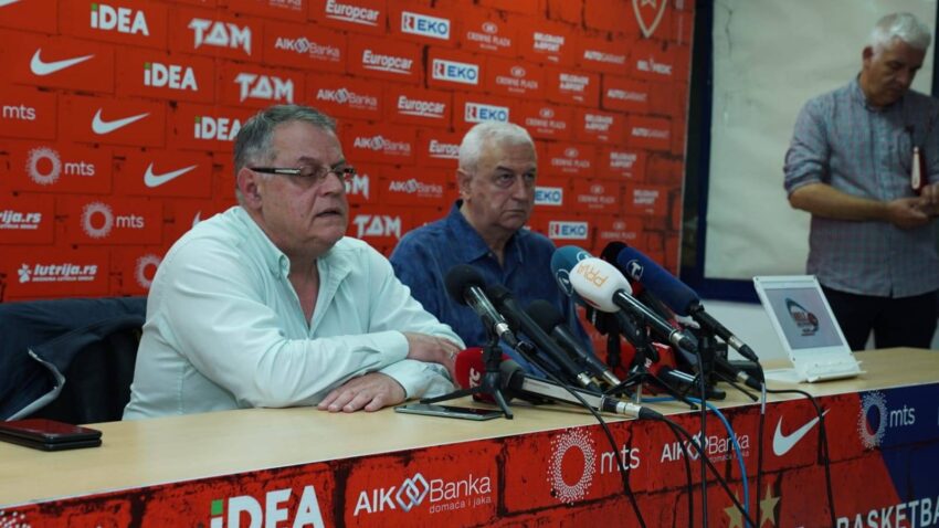 ZVEZDA TRAŽI NOVOG TRENERA Šakota nije više na klupi crveno-belih!