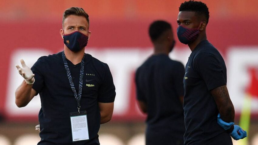 ARTUR KAO BEJL Brazilac dremao na utakmici Barselone