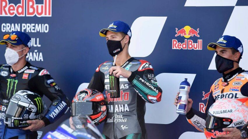 Kvartararo odličan u Portugalu, Markes se vratio, Rosi van staze